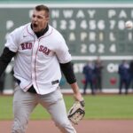 Rob Gronkowski’s first pitch before the Red Sox Patriots’ Day game was typical Gronk