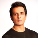 Sonu Sood aids free IAS coaching scholarships to the underprivileged, says, “IAS ban, desh bana” : Bollywood News