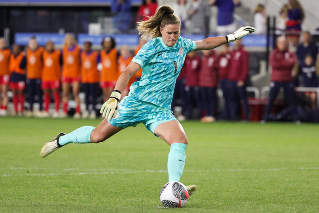 From World Cup heartbreak to SheBelieves Cup hero, Alyssa Naeher wins another penalty shootout for USWNT