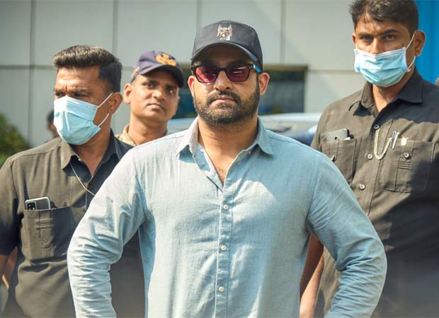 Jr NTR shows off his NEW look as he arrives in Mumbai to shoot for Hrithik Roshan starrer War 2 : Bollywood News