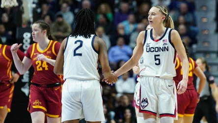 No. 4 UConn sets program record in dominant 101-68 win over Iowa State