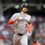 Astros trade All-Star right fielder Kyle Tucker to Cubs for package headlined by infielder Isaac Paredes