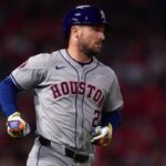 Mets interested in Alex Bregman: report