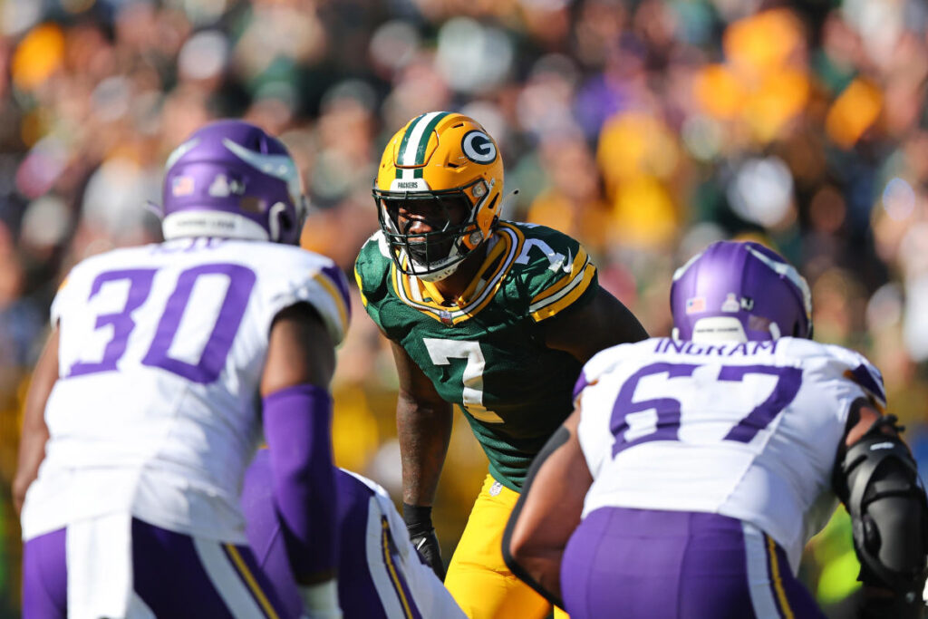 NFL Week 17: Vikings-Packers showdown flexed to late window, Eagles-Cowboys to be played earlier