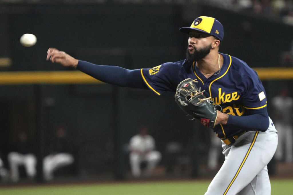 With Devin Williams-Nestor Cortes swap, Yankees and Brewers both strengthen their pitching for 2025