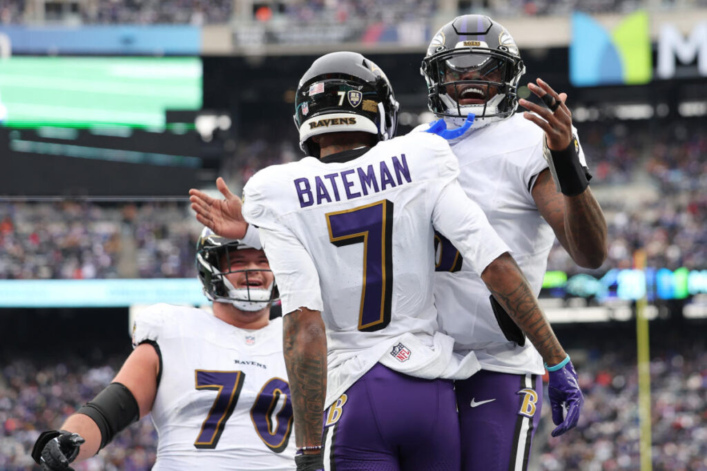 Week 15 Booms & Busts: Lamar Jackson, Davante Adams and Mike Evans deliver huge fantasy football playoff games