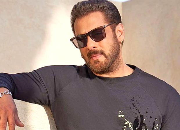 Salman Khan sparks excitement as he shoots for Sikandar teaser in a never-seen-before masked avatar: Report : Bollywood News