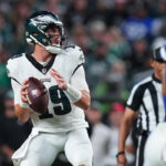 With questions at quarterback, Eagles bring back a familiar face