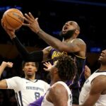 Letters to Sports: Lamenting the Lakers’ situation