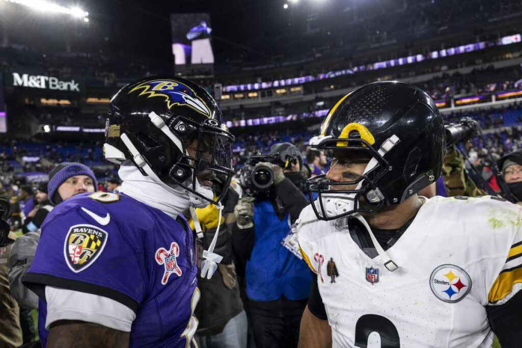 Steelers vs. Ravens score, live updates: AFC North rivals clash for the third time this season in wild-card matchup