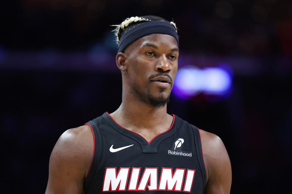 Heat suspend Jimmy Butler for 2 games after he missed a team flight