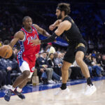 76ers surprise NBA-best Cavaliers, hitting 21 3-pointers in 132-129 victory