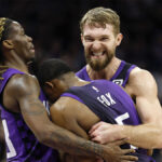 Kings take epic DPOG photo on G1C roof after win vs. 76ers