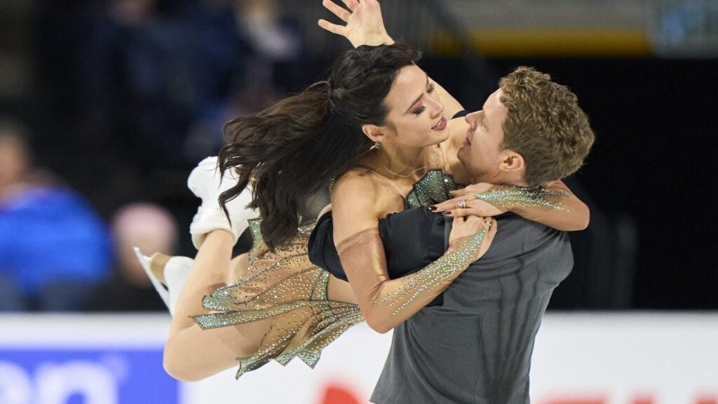 Madison Chock, Evan Bates win sixth U.S. ice dance title, tie record