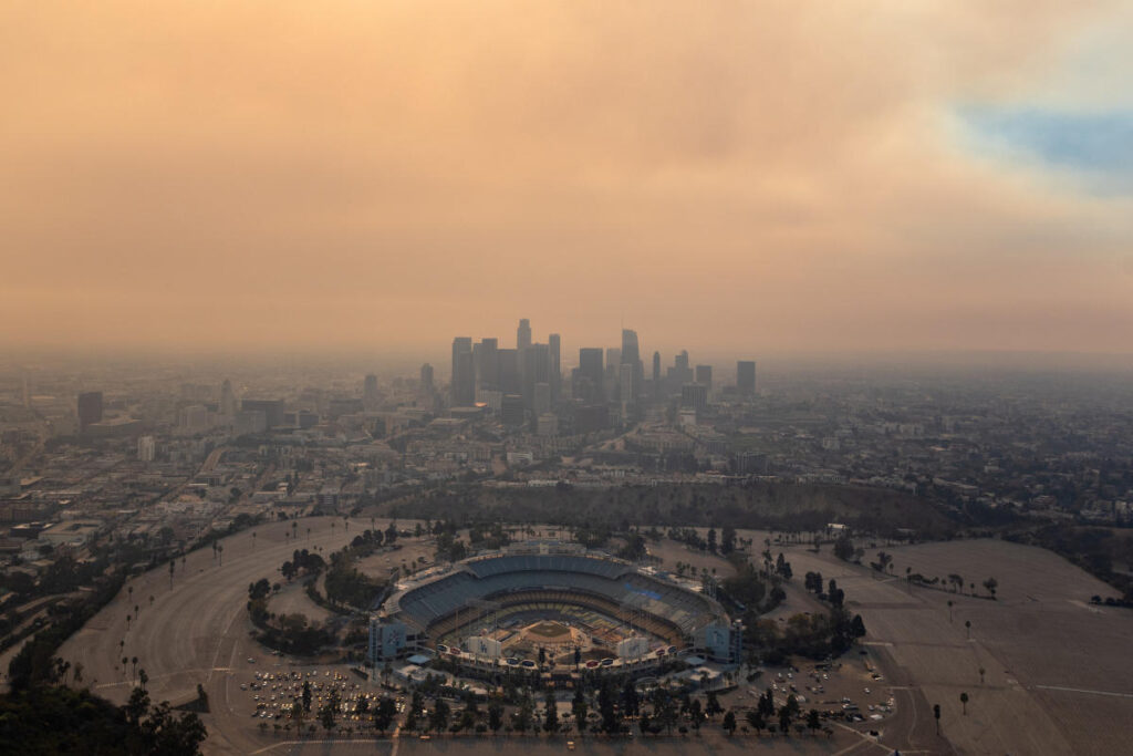 All 12 Los Angeles-area professional sports teams donate $8 million to fire relief efforts