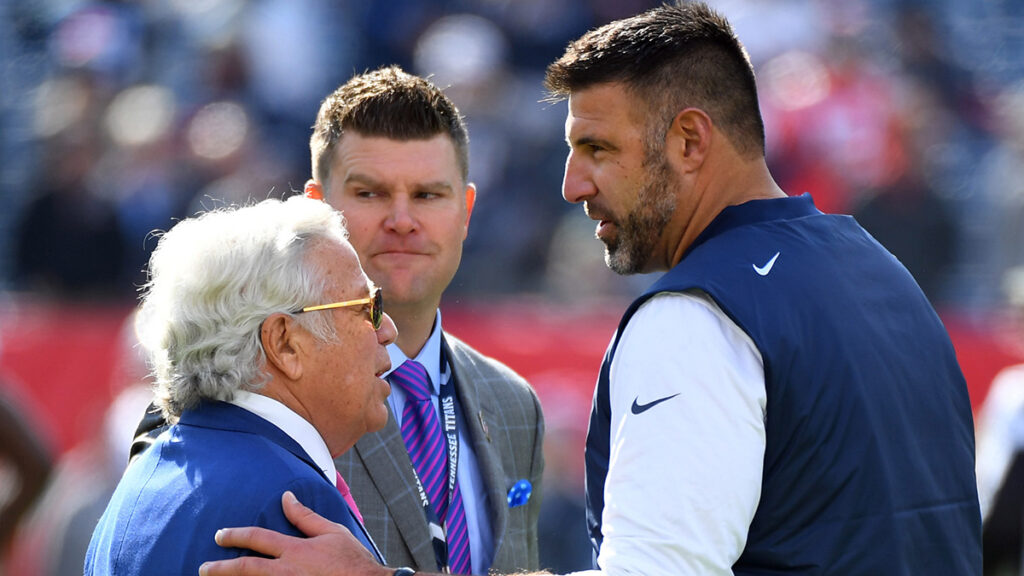 Breer details Vrabel’s hot coaching market, implications for Patriots