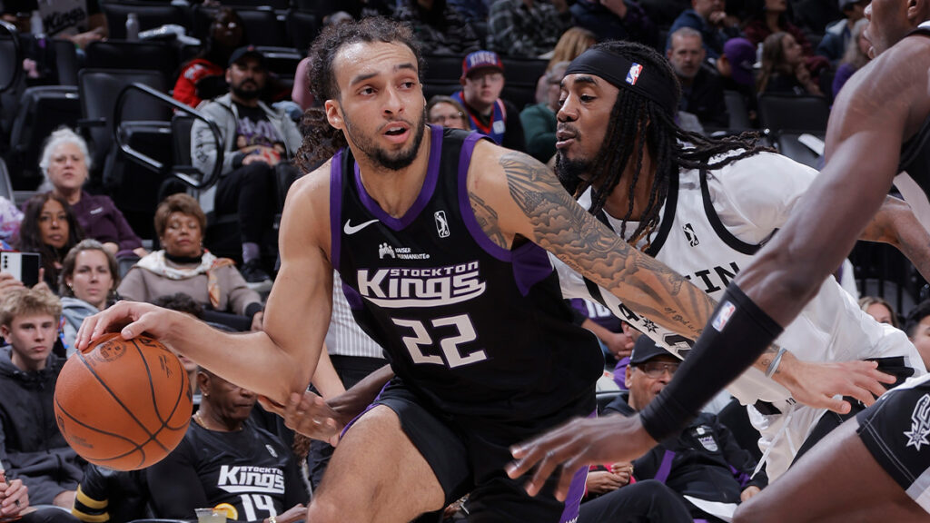 Report: Kings excluding Carter in potential trade for Nets’ Johnson