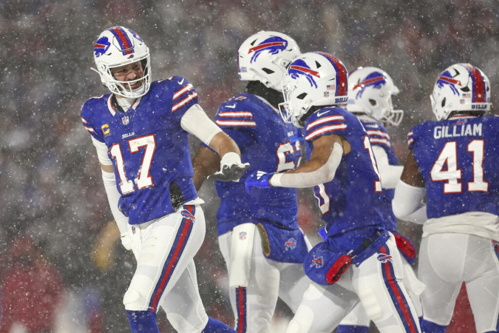 Broncos vs. Bills score, live updates: Buffalo looks to begin a Super Bowl march against Denver in the wild-card round