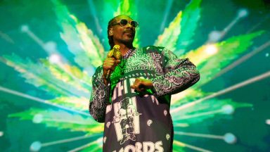 Is Snoop Dogg a Republican? What the Rapper Has Said Over the Years – Hollywood Life