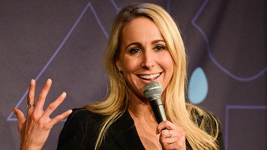 Who Is Nikki Glaser? 5 Things To Know About ‘MTV Movie & TV Awards’ Host – Hollywood Life