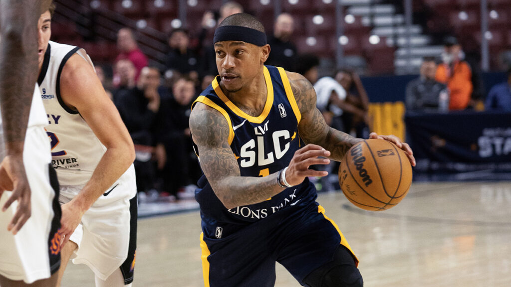 Ex-Celtic Isaiah Thomas erupts for 40 points in G League return