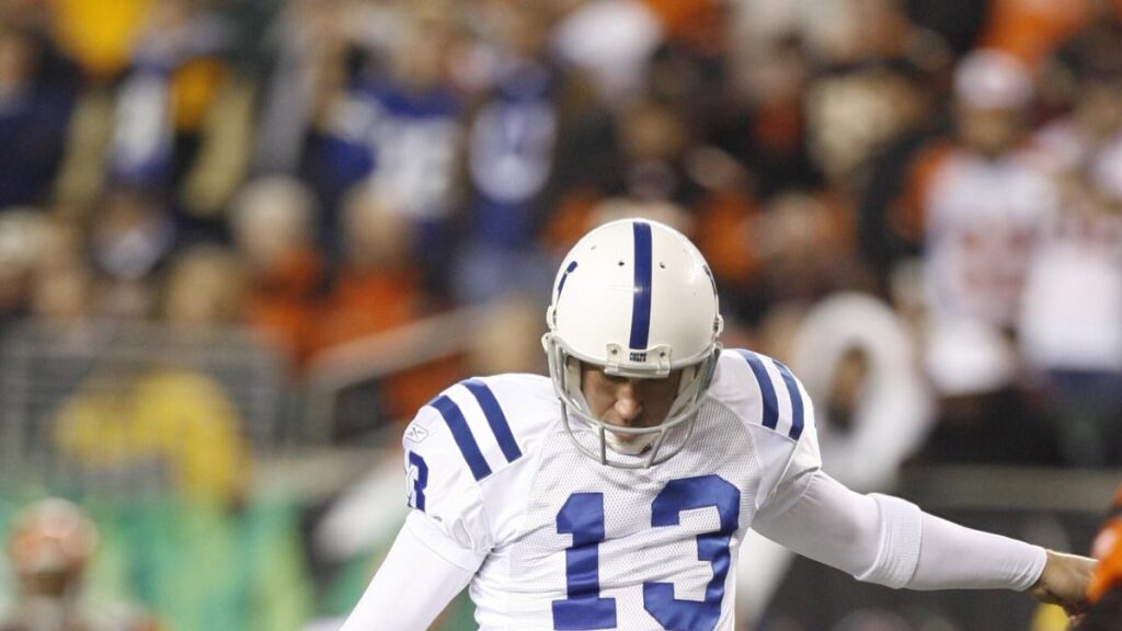 Mike Vanderjagt says he belongs in the Colts’ Ring of Honor, but team has frozen him out