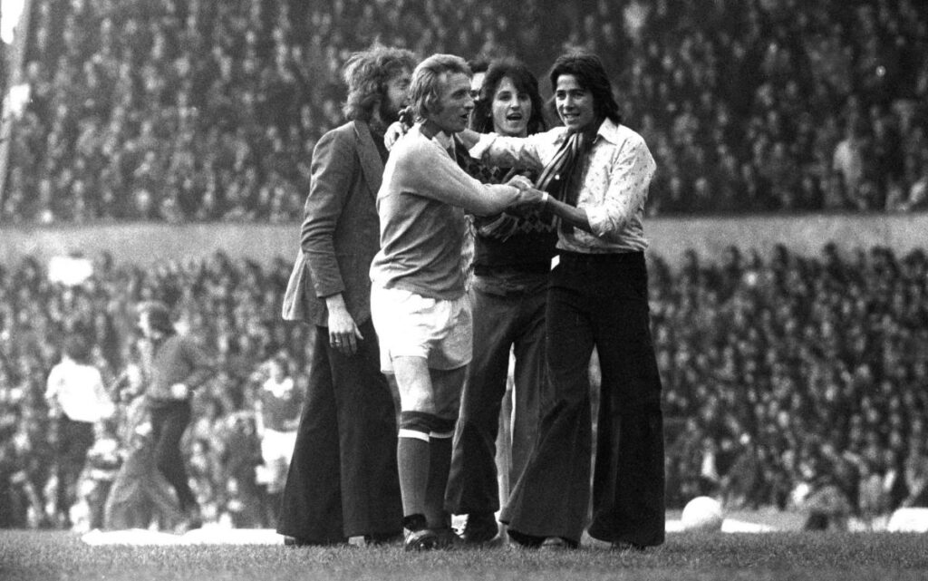 Manchester United fans have never loved anyone as much as Denis Law: This is why