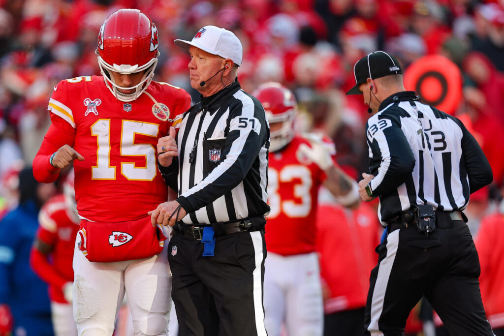 Mike Pereira blasts idea that Patrick Mahomes, Chiefs are getting special treatment from officials