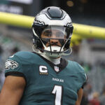 Jalen Hurts remains in concussion protocol as Eagles prepare to face Packers in playoffs