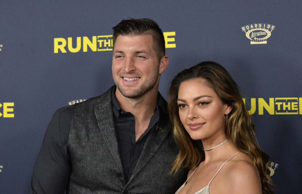 Tim Tebow and wife Demi-Leigh announce they’re expecting first child