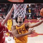 USC’s upset bid crumbles in second half of loss to No. 24 Wisconsin