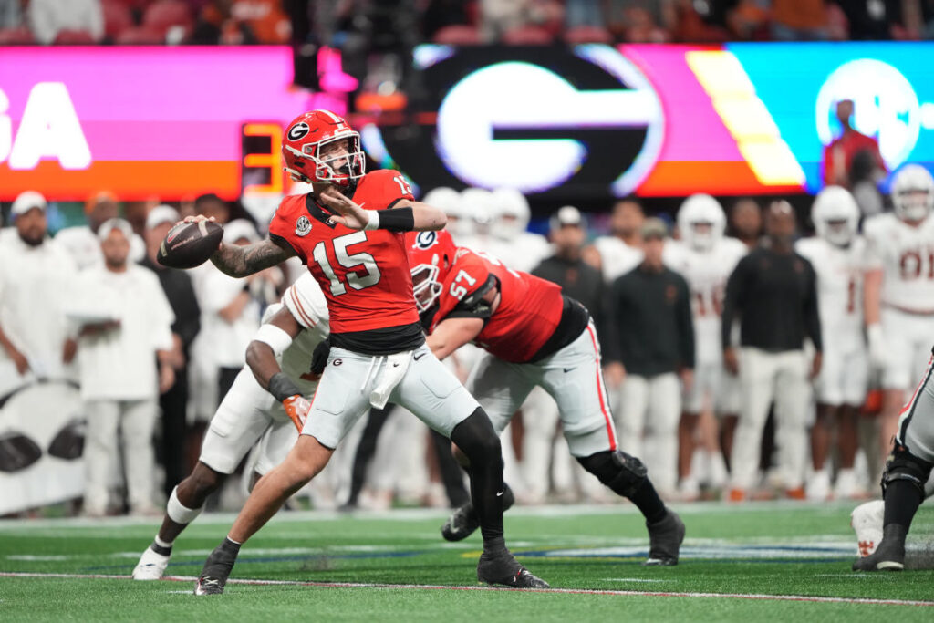 Georgia QB Carson Beck commits to Miami for final season of college football