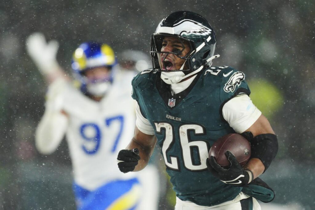 Eagles beat Rams while again not clicking on all cylinders. Is that their secret weapon?