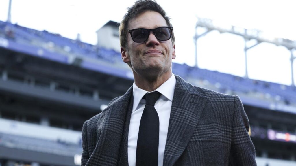 NFL imposed no additional restrictions on Tom Brady this week