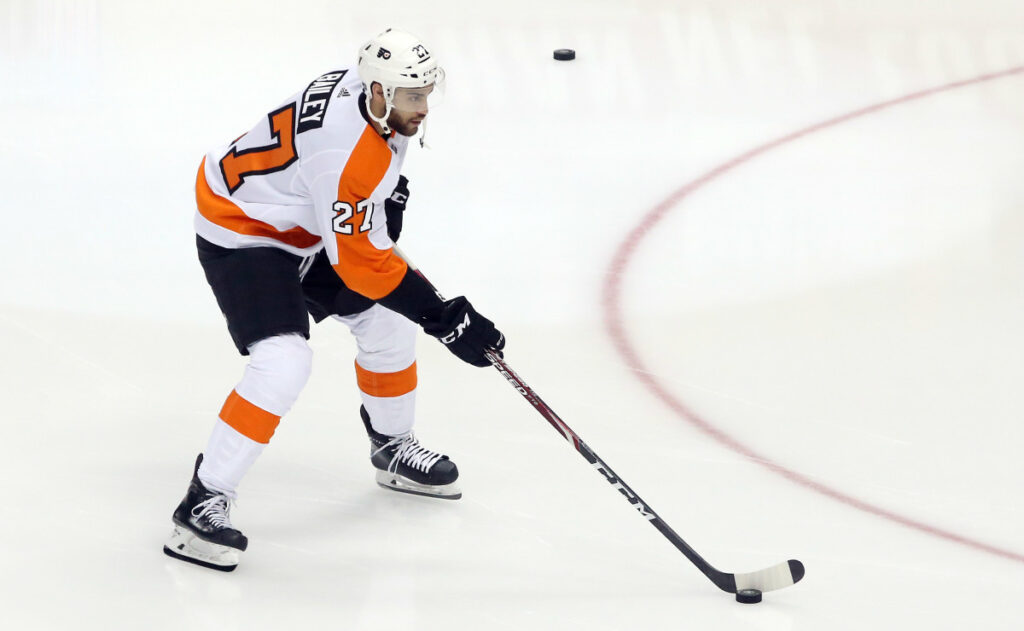 Former Flyers Forward Traded To New Team