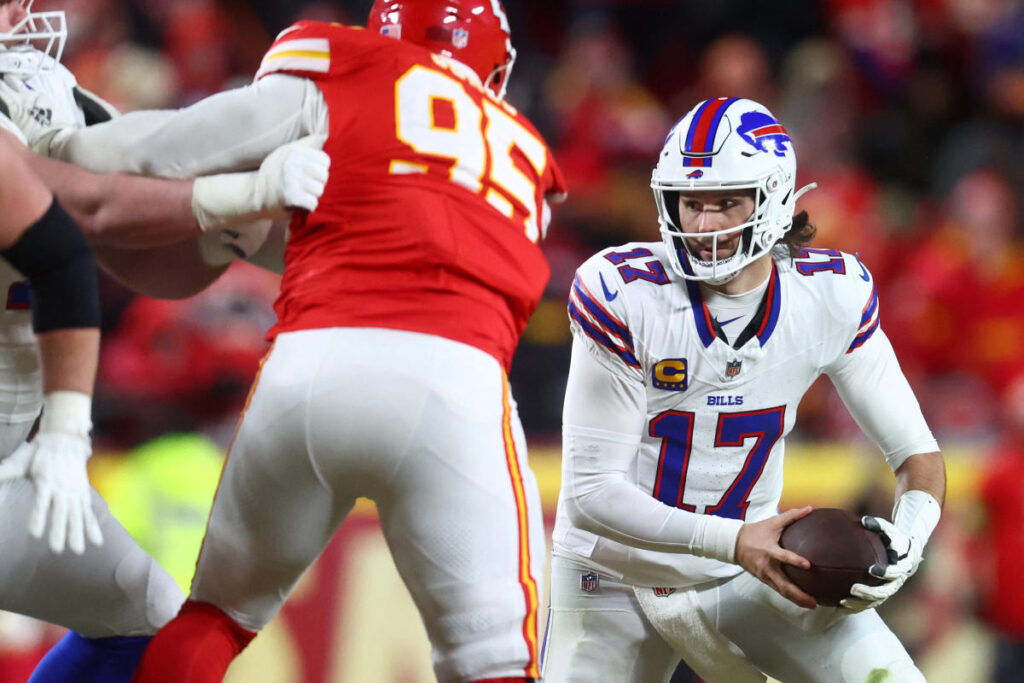 AFC championship: Bills denied 1st down vs. Chiefs on controversial spot that was upheld on replay