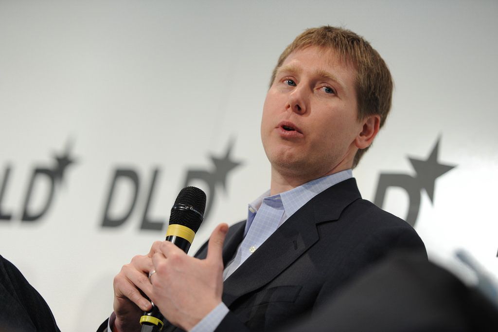 Decentralized AI Opportunity Is ‘Bigger than Bitcoin,’ Says DCG’s Barry Silbert