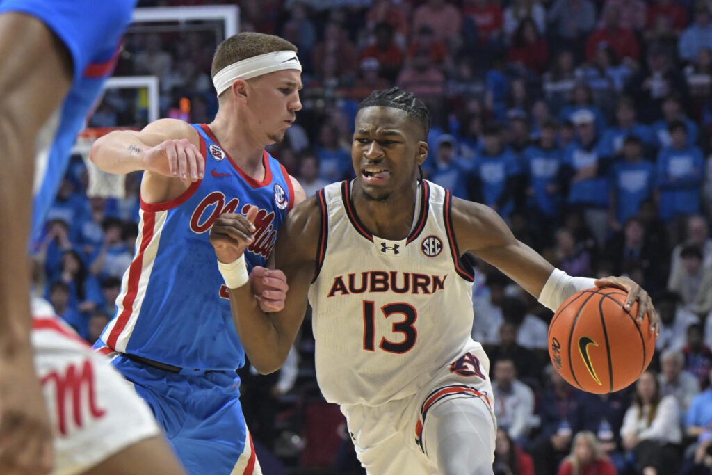 No. 1 Auburn holds off No. 23 Ole Miss; Johni Broome scores 20 points in 92-82 victory