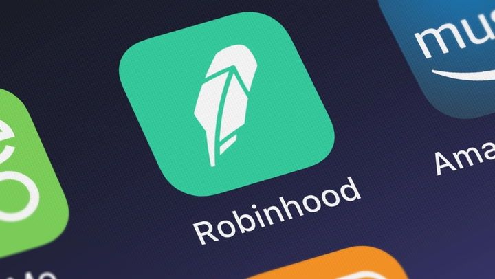 Booming Crypto Trading Powers Robinhood (HOOD) Earnings Beat, Analysts Raise Targets