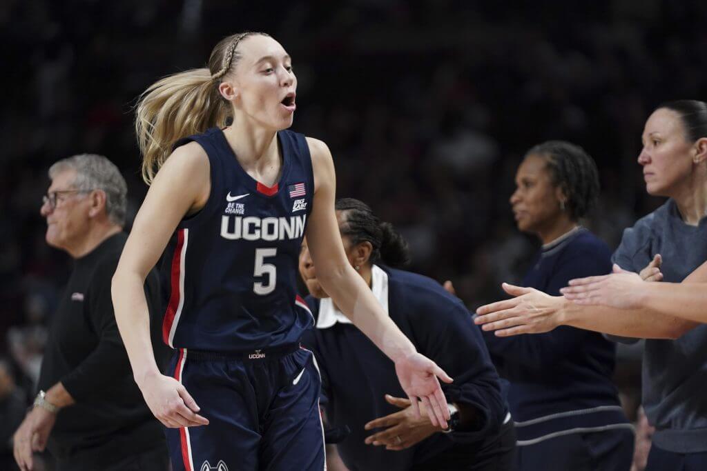 Women’s college basketball national title odds: UConn emerges as favorite after blowout win at South Carolina