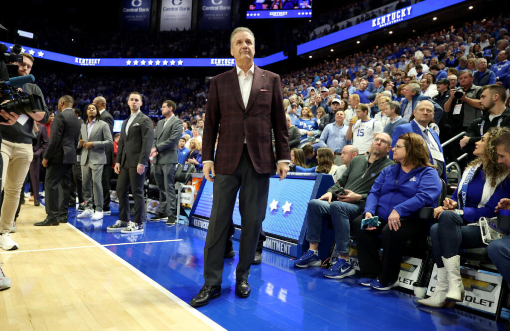 College basketball scores, results: John Calipari, Arkansas topple Kentucky at Rupp Arena to cap wild Saturday