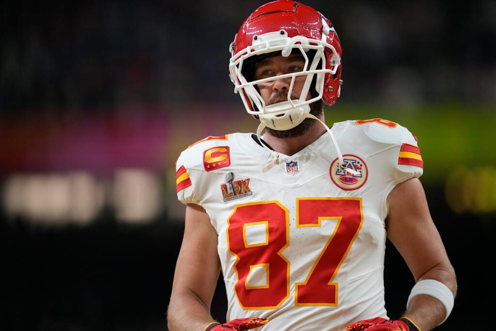 Chiefs anticipate that tight end Travis Kelce will return for 2025 season