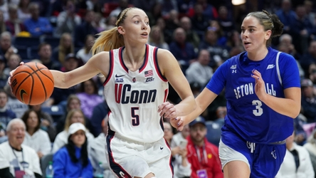 No. 5 UConn extends win streak to four with 91-49 drubbing of Seton Hall