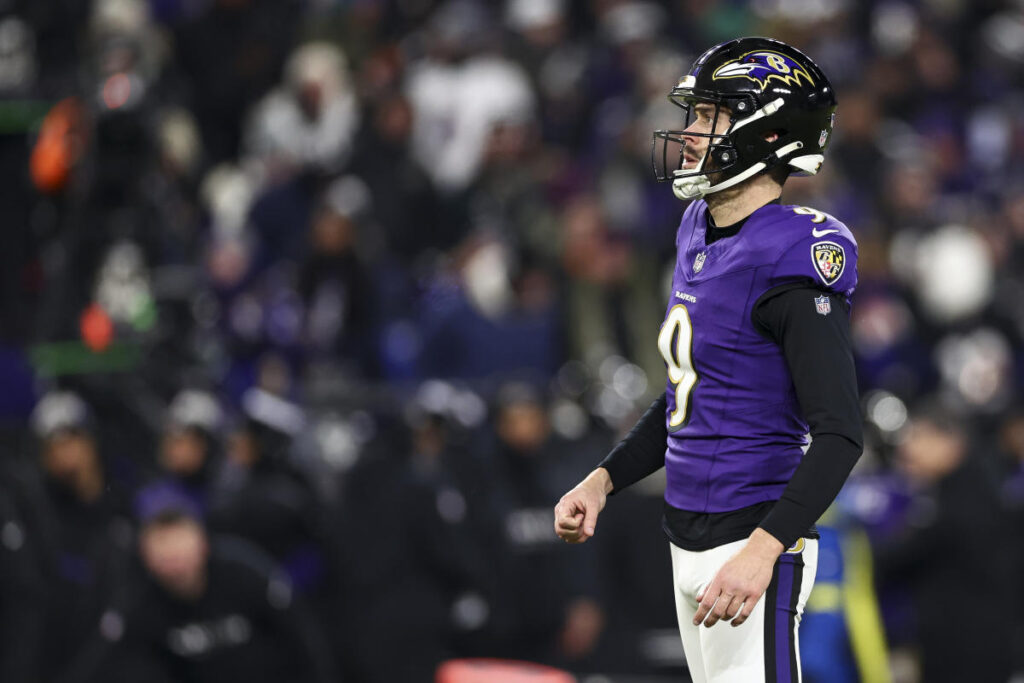 4 more massage therapists accuse Ravens kicker Justin Tucker of inappropriate behavior