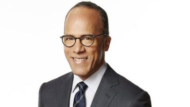 Is Lester Holt Retiring? Why He’s Leaving ‘NBC Nightly News’ – Hollywood Life