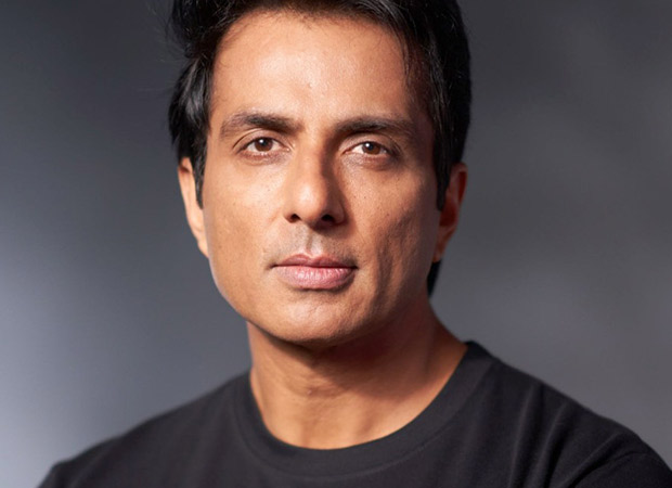 Sonu Sood reacts to arrest warrant being issued against him by Ludhiana court in an alleged fraud case worth Rs. 10 lakhs : Bollywood News