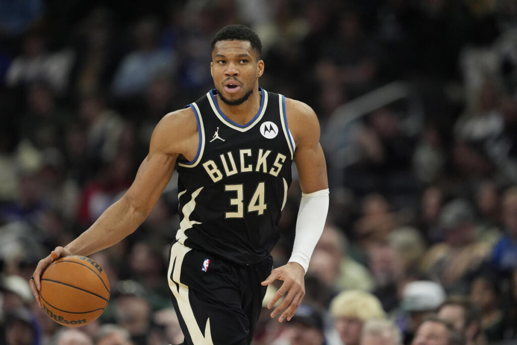 Giannis Antetokounmpo to miss NBA All-Star game with calf strain, will be out for the week