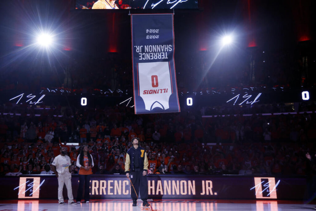 Terrence Shannon drops incredible upside down shirts after Illinois botches jersey retirement ceremony