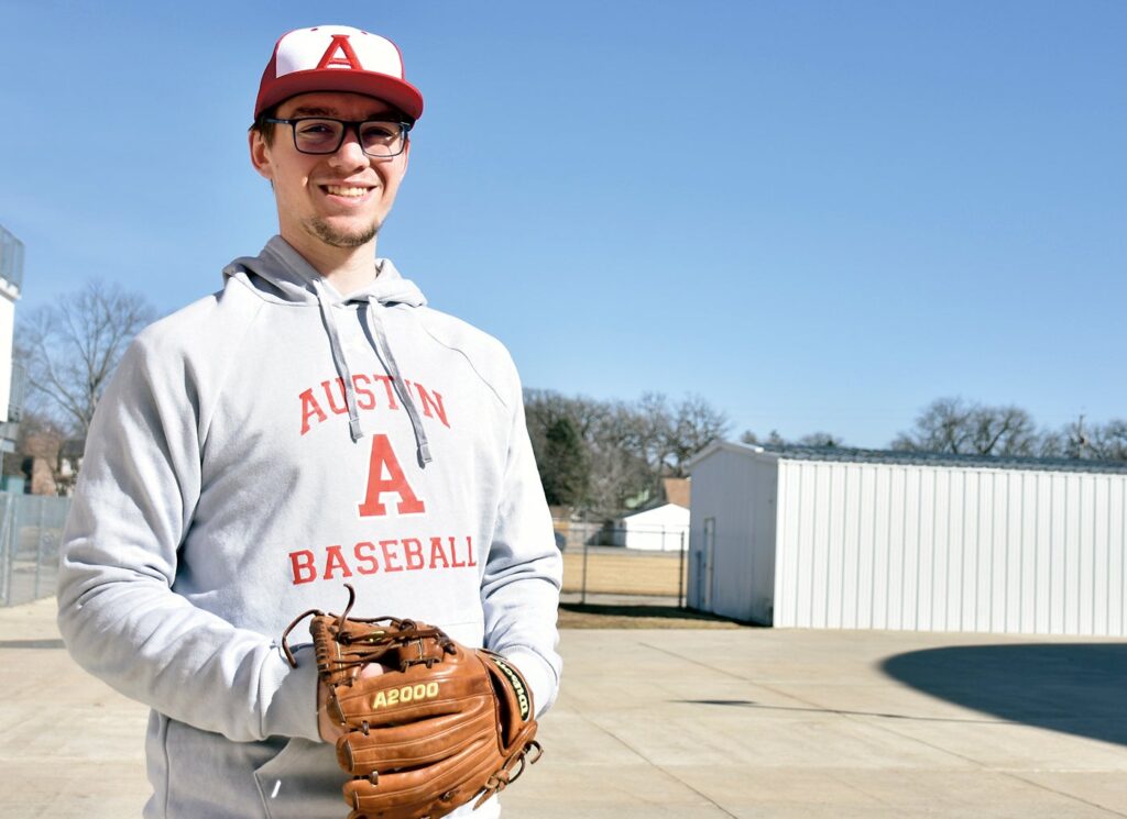 Immeasurable impact: Austin baseball player has been uplifting to the team – Austin Daily Herald