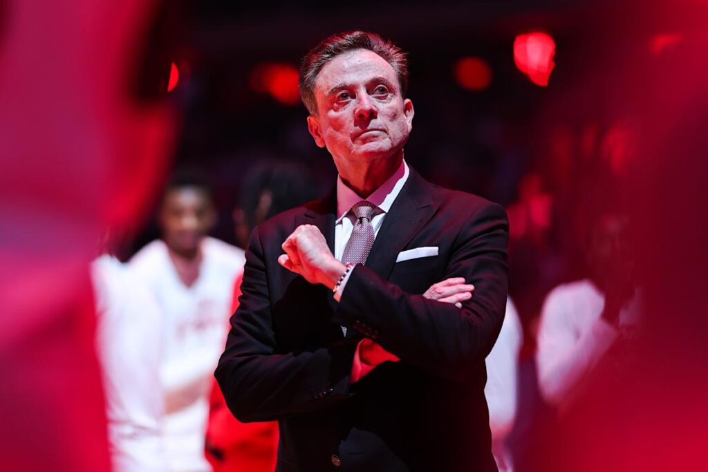 Yahoo Sports AM: Is Pitino the GOAT?